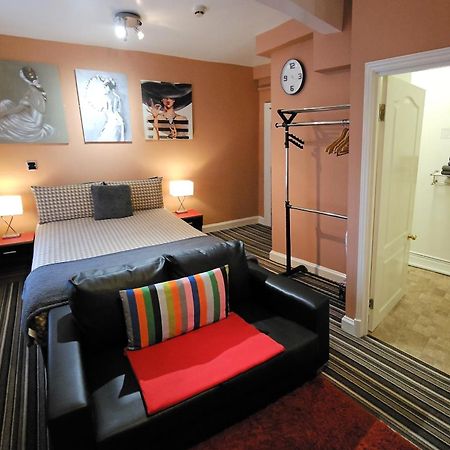 Robin 7 Lodge City Centre Nottingham Exterior photo