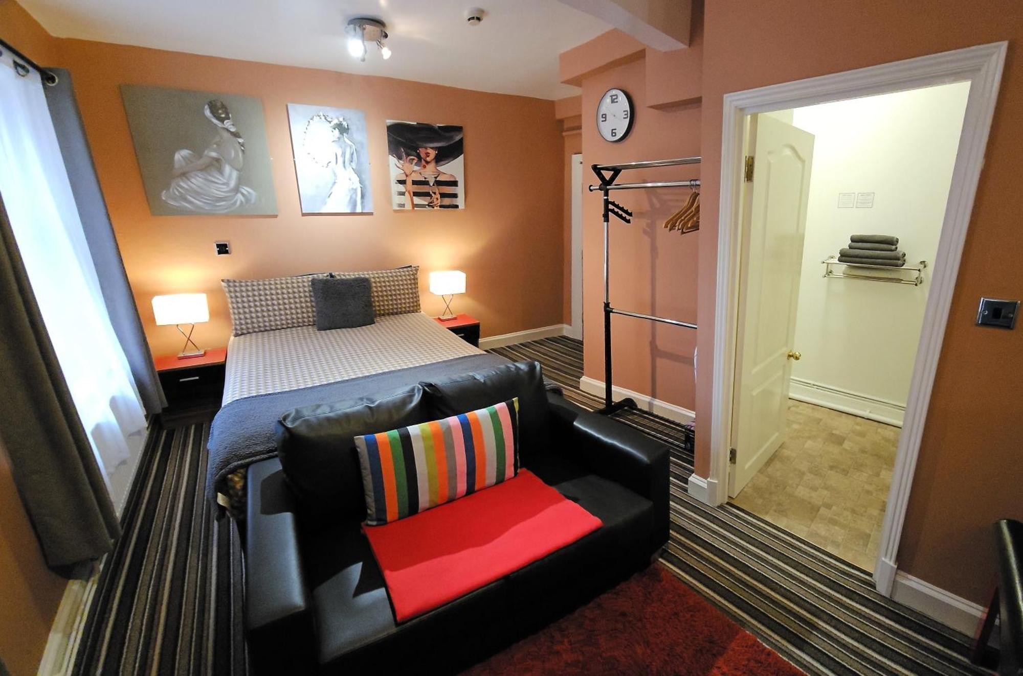 Robin 7 Lodge City Centre Nottingham Exterior photo