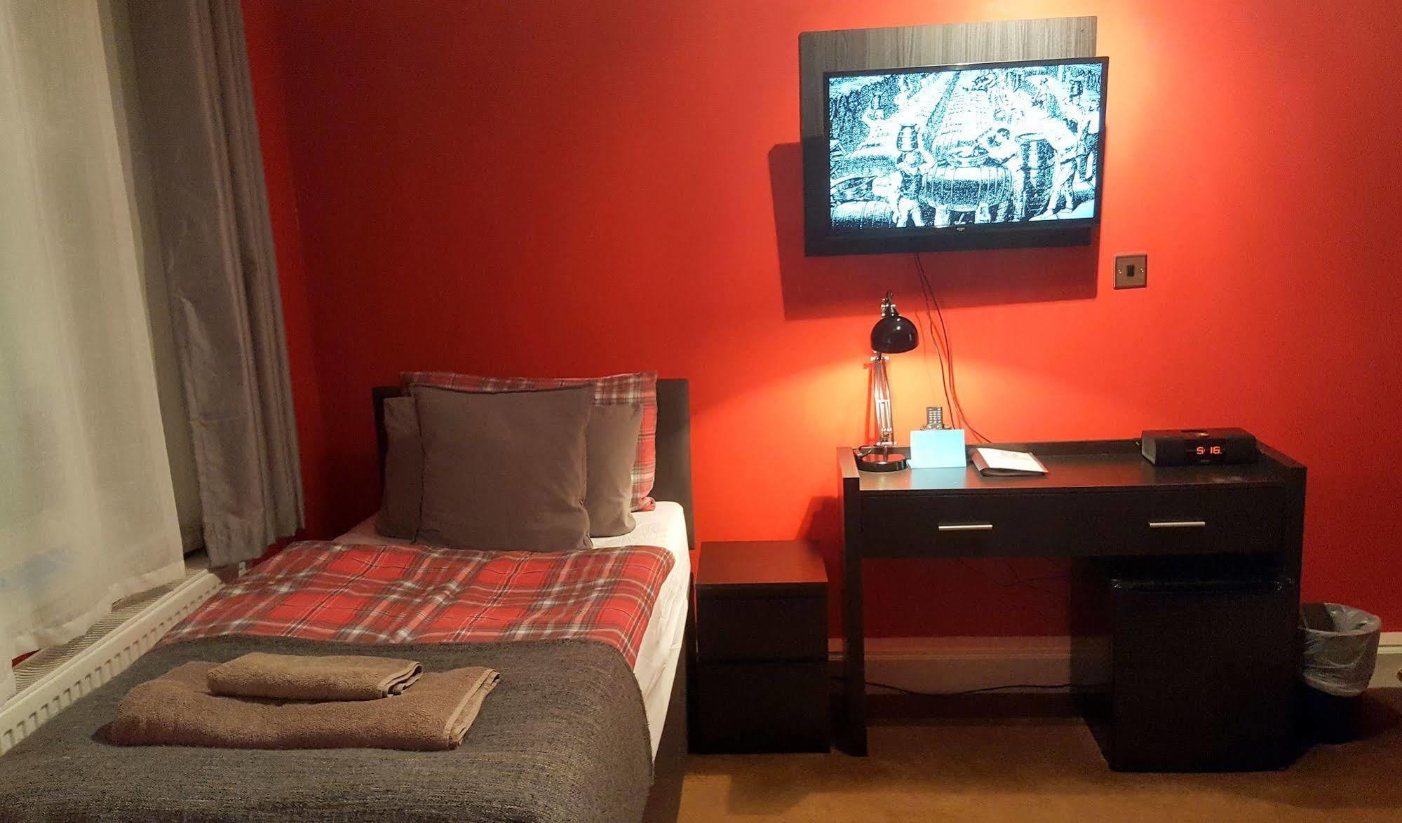 Robin 7 Lodge City Centre Nottingham Exterior photo